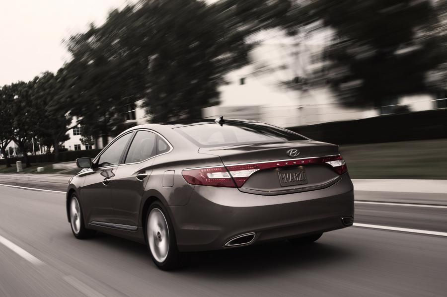  Hyundai Azera 2012 года  (фото 41 из 103)